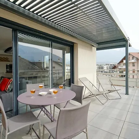 Le Saint-Jore - Appartement 2 chambres balcon&parking à 3 minutes du Lac Esterno foto